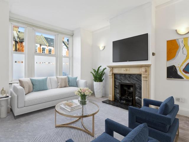 Apartment at Kent Road, Coychurch Lower