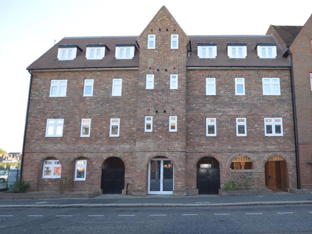 Apartment at Kent Road, Dartford
