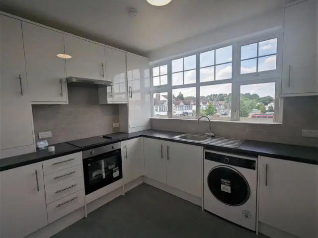 Apartment at Kenton Road, Greater London
