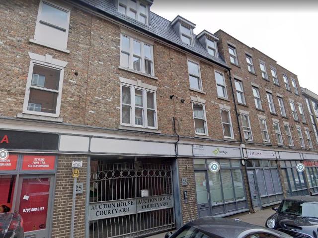 Apartment at Kimpton Road, Luton