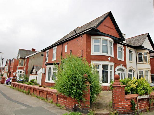 Apartment at King Edward Avenue, Blackpool