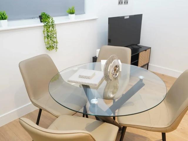 Apartment at Kingston Road, Mole Valley