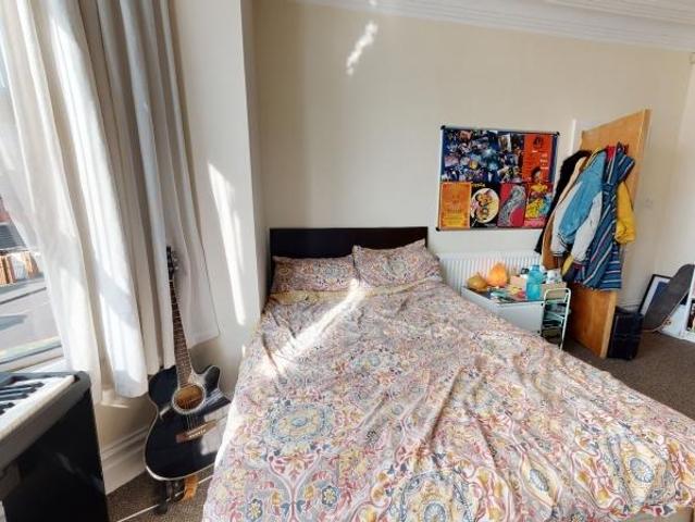 Apartment at Kings Road, Doncaster