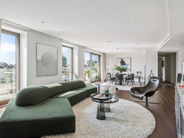 Apartment at King's Road, Greater London