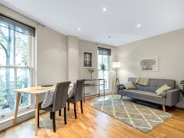 Apartment at Kingsland Passage, Greater London