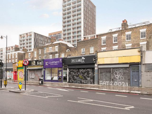 Apartment at Kingsland Road, Greater London
