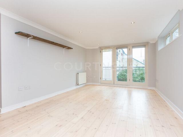Apartment at Kingsland Road, Greater London