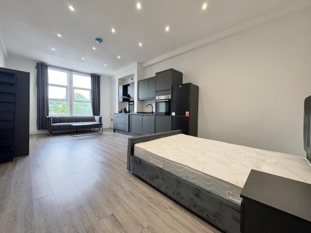 Apartment at Kirkstall Road, Leeds
