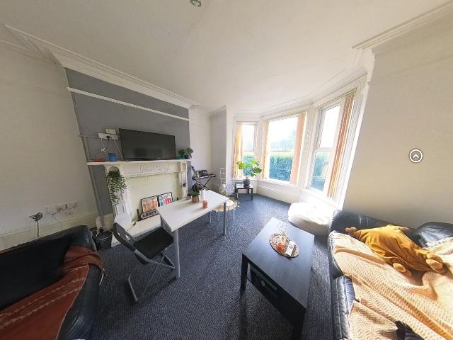 Apartment at Kirkstall Road, Leeds