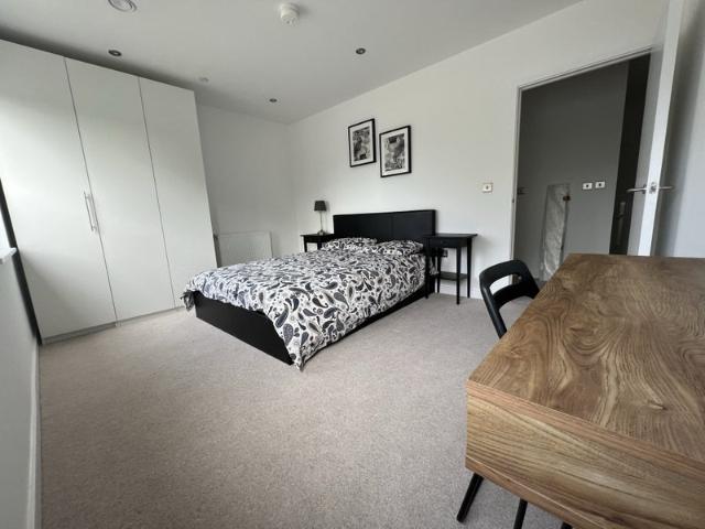 Apartment at Kirkwood Road, Greater London