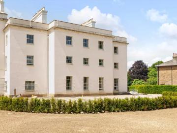 Apartment at Hogg End Lane, St Albans