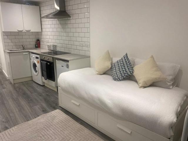 Apartment at Holcombe Road, Rochester
