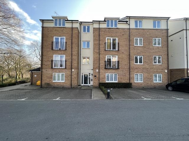 Apartment at Holly Way, Leeds