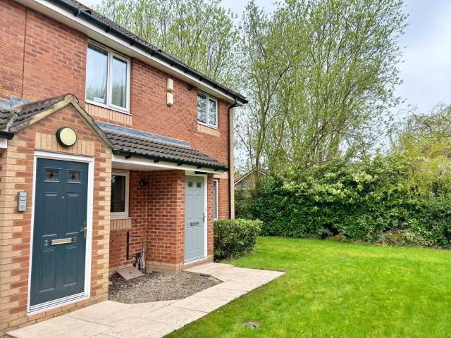 Apartment at Holt Close, Leeds