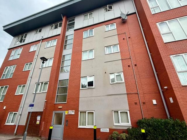 Apartment at Holt Hill, Birkenhead