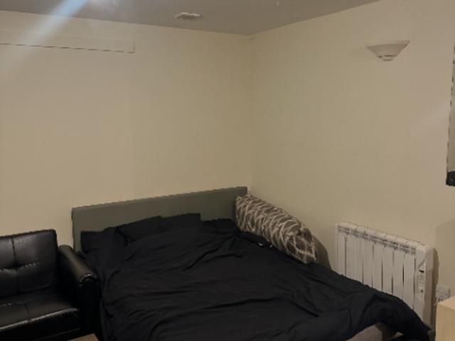 Apartment at Hatch Lane, Windsor