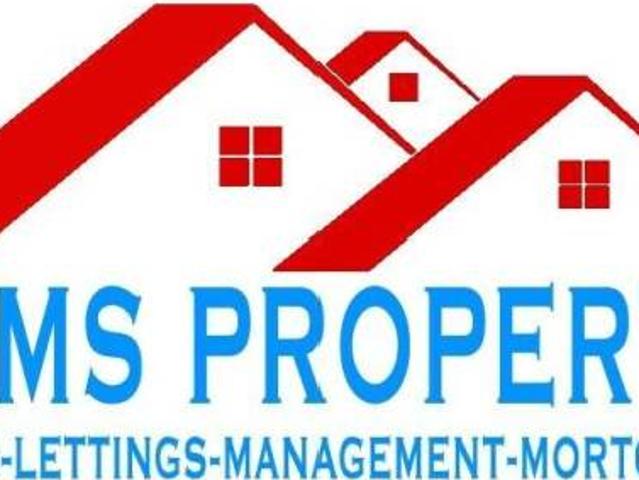 Apartment at Havering Road, Greater London