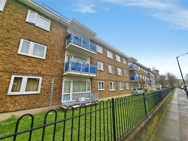 Apartment at Haymerle Road, Greater London