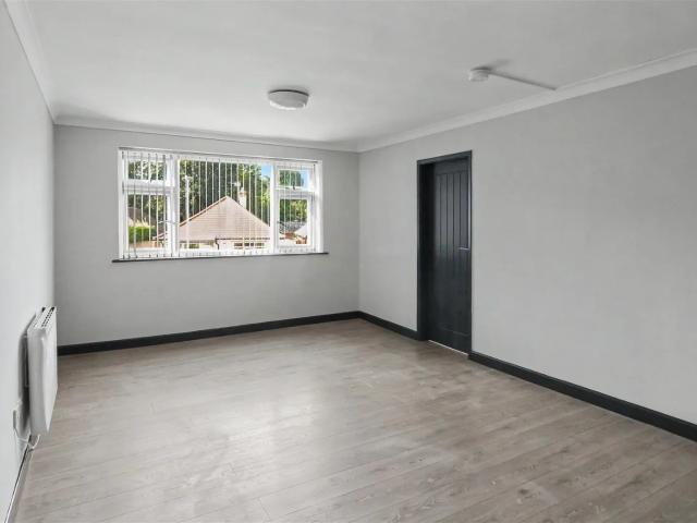 Apartment at Hall Drive, Nottingham