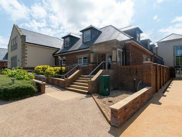 Apartment at Hall Lane, Chorley