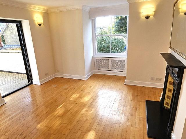 Apartment at Hall Road, Aveley