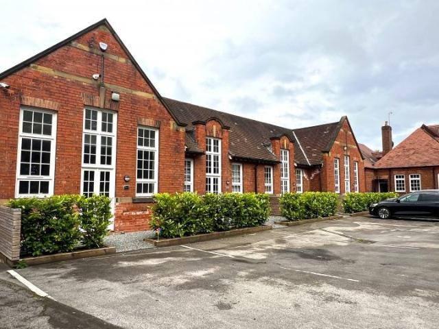 Apartment at Hallgate, Cottingham