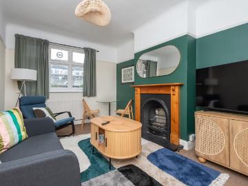 Apartment at Hamilton Road, Greater London