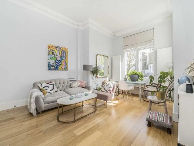 Apartment at Hamilton Terrace, City of Westminster