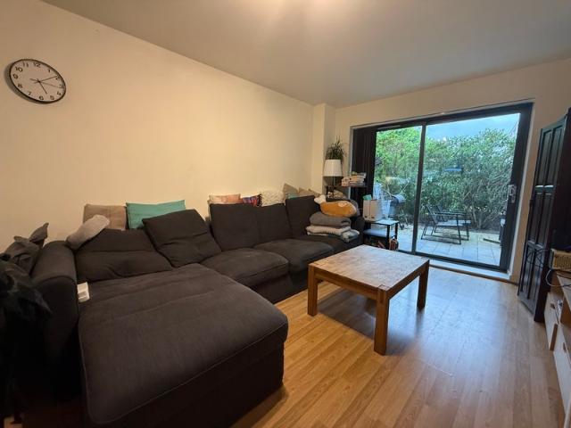 Apartment at Hamlets Way, Greater London