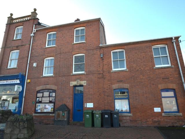 Apartment at Hampden Road, Malvern Hills