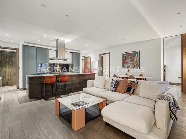 Apartment at Hanway Street, City of Westminster