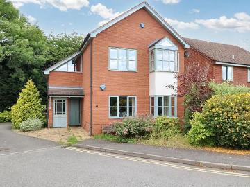 Apartment at Harger Mews, Kenilworth