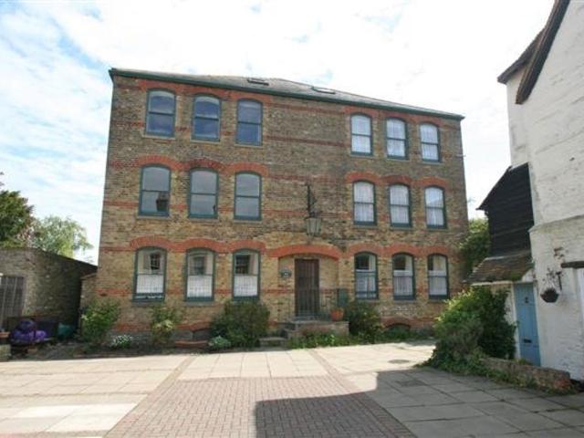 Apartment at Harnet Street, Sandwich