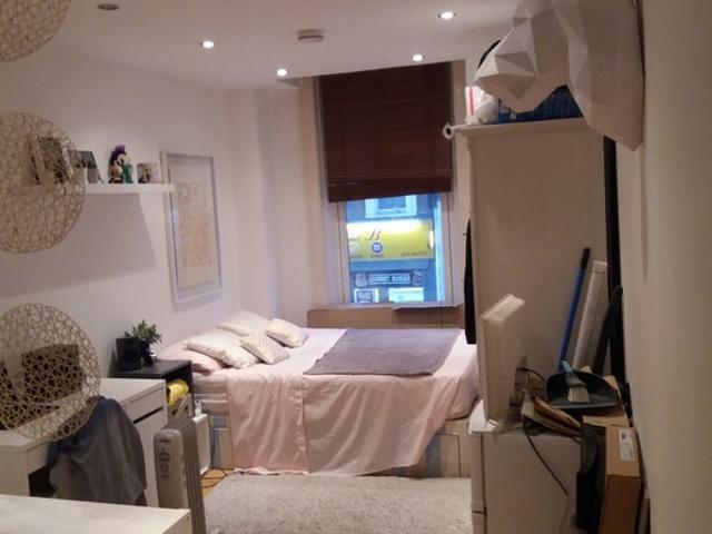 Apartment at Harrow Road, City of Westminster