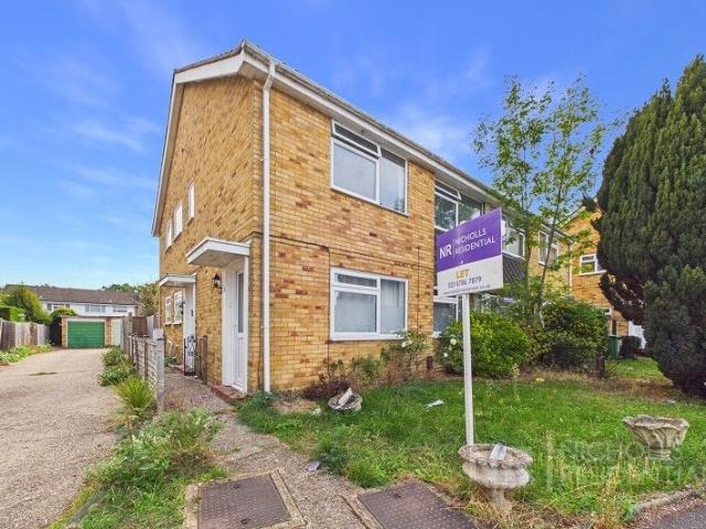 Apartment at Hartford Road, Epsom and Ewell