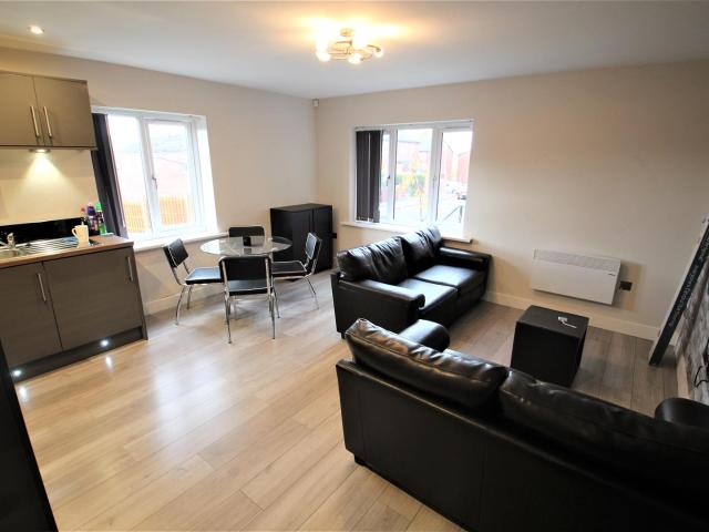 Apartment at Hartwell Road, Leeds