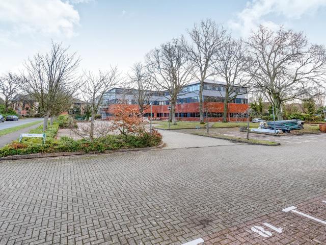 Apartment at Harvest Crescent, Hart
