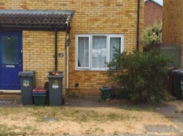 Apartment at Harvesters Close, Greater London