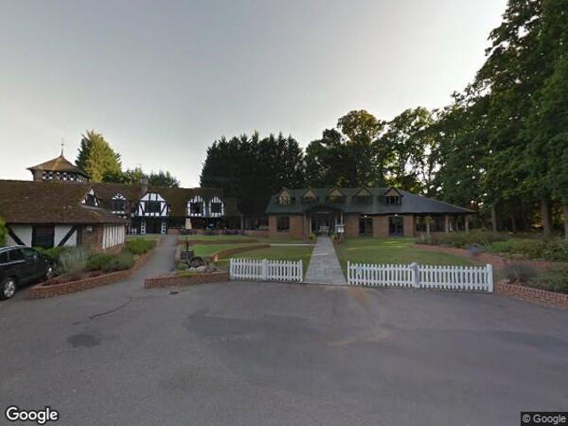 Apartment at Hever Road, Sevenoaks