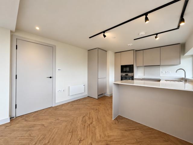 Apartment at Hewetts Rise, Southampton
