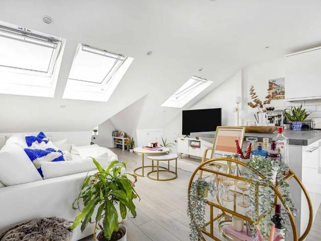 Apartment at Heaton Road, Greater London