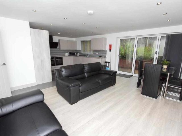 Apartment at Heeley Road, Birmingham