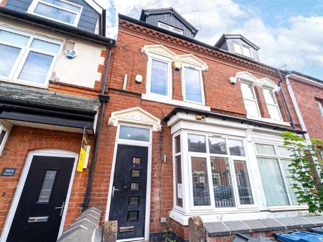 Apartment at Heeley Road, Birmingham