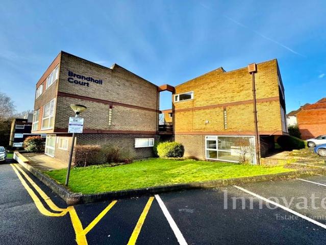 Apartment at Heron Road, Sandwell