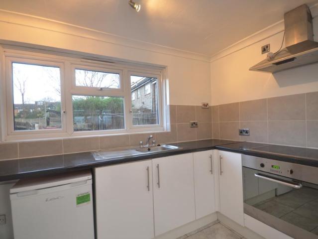 Apartment at Hermitage Road, Greater London