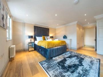 apartment at Hertford Street, Mayfair, London, W1J 7SL