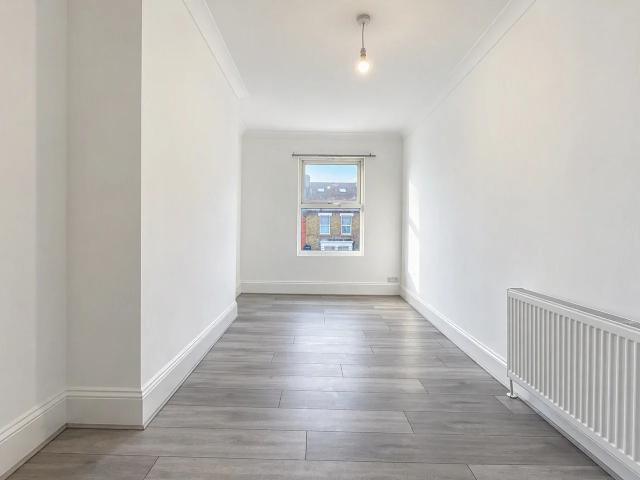 Apartment at Hertford Road, Greater London