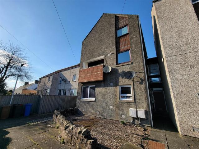 Apartment at High Road, Auchtermuchty
