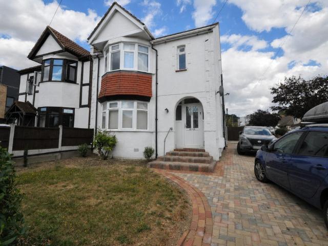 Apartment at High Road, Castle Point