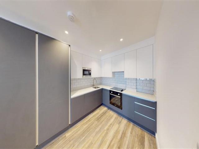 Apartment at High Road, Greater London